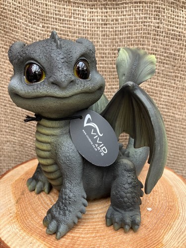 Fantail grey dragon ornament - fantail,