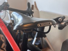 Brooks B-17 Leather Bicycle Saddle - Black B17 made in England