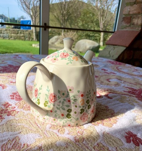 Floral teapot small - teapot,