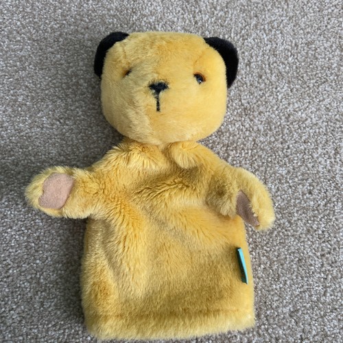 Vintage sooty hand - sooty,