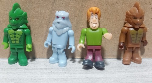 Character building scooby doo - character,