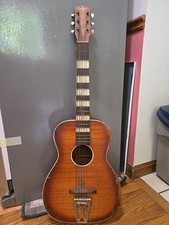 Vintage Airline Wooden Guitar