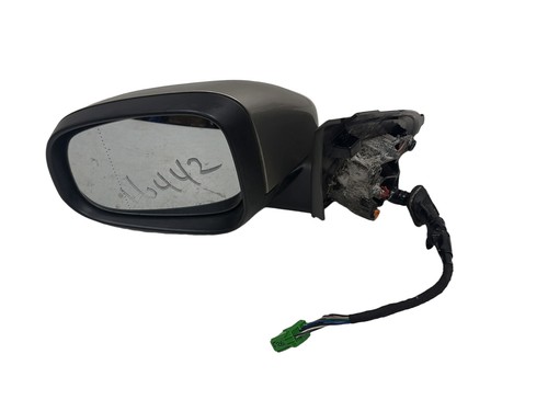 Volvo v70 left passenger door - volvo,