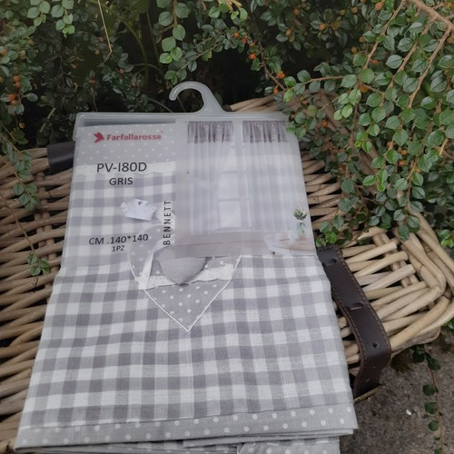 Nwt pair grey gingham - grey,