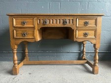 Old charm oak dressing - charm,