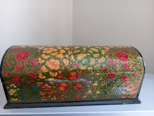 Lovely indian vintage wooden - lovely,