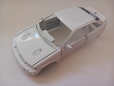 FORD ESCORT RS COSWORTH - BODYSHELL (1:24 BURAGO)