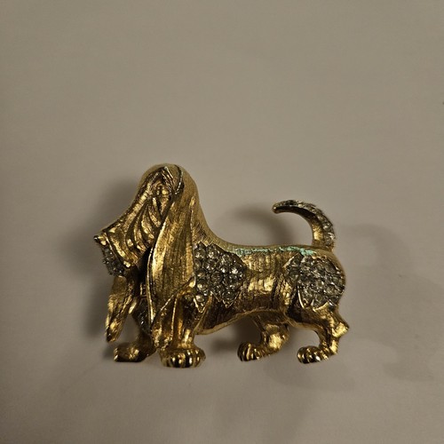 Sphinx gold tone bassett hound - gold,