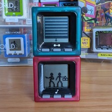 Radica cube world mic - cube,