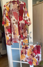 PLAY SUIT SIZE 18 SHORTS + JAKET HOME, BEACH, RELAX