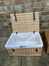 Large The British hamper company empty Wicker basket