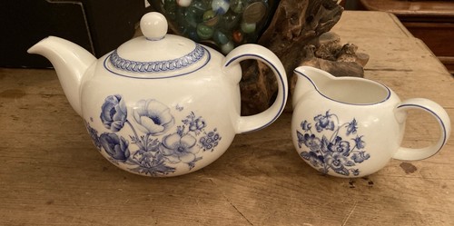 Royal doulton everyday viola - royal, &