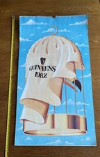 Vintage 1982 GUINNESS CALENDAR