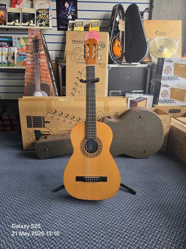 Clasico acoustic guitar - clasico,