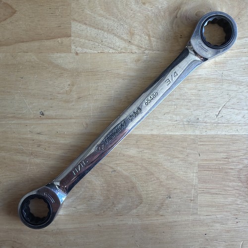 Husky pro tools - pro, 11/16"