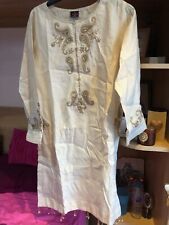 Asian Pakistani clothing Sha Posh 3 pc cream colour embroidered, tissue sleeves 