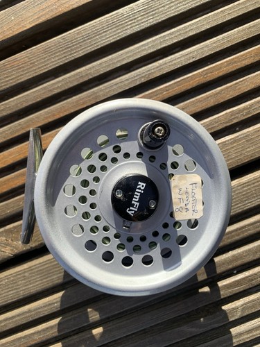 Leeda rimfly vintage fly - leeda,