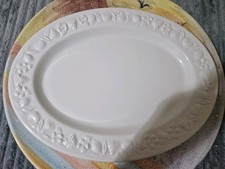Quadrifoglio Large 14" Oval Platter, Serving Plate White Embossed Fruit VGC