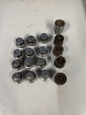 Ford Fiesta Mk 7 OEM Full Set Wheel Nuts and Nuts With Locking Key