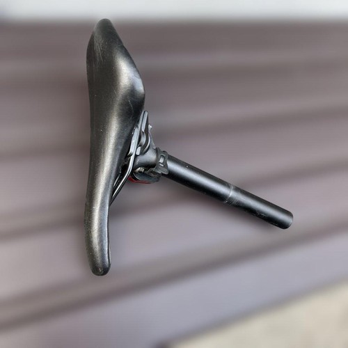 Fuji saddle 2mm - 27.2mm, bike