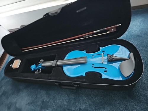 Blue violin with bow case - blue,
