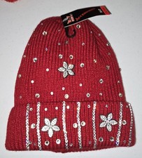 Women's Knitted Beanie Hat