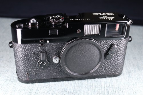 Leica 35mm rangefinder film - leica,