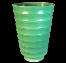 WONDERFUL, LARGE KEITH MURRAY DESIGNED ART DECO TURQUOISE MOONSTONE RIBBED VASE