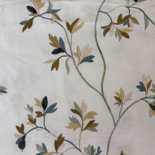 New villa nova - new, meadow