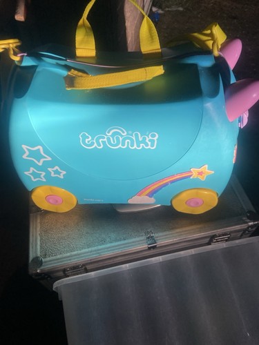 Trunki kids ride suitcase - ride-on,