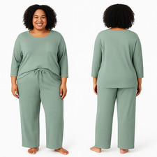 NWT Midnight by Carole Hochman