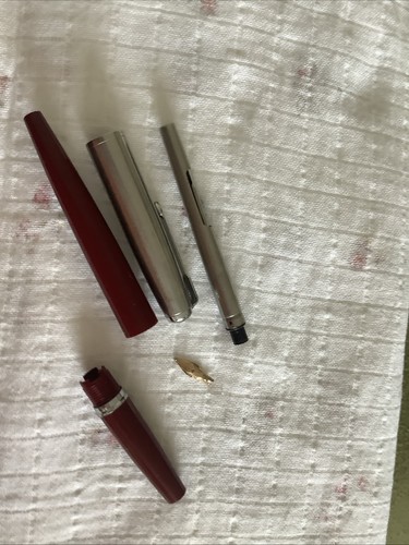 Parker deluxe fountain pen - parker,