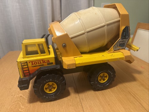 Vintage 1980s tonka cement - tonka,