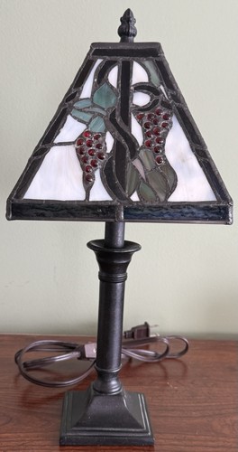 Tiffany style hand crafted - style,