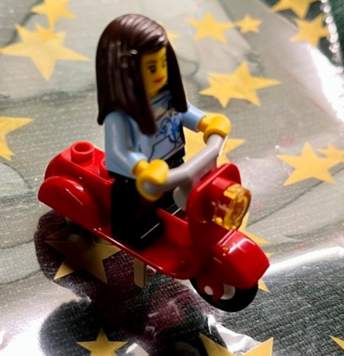 Playmobil cool brunette girl - playmobil,