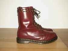 Dr. Martens 1490 cherry red