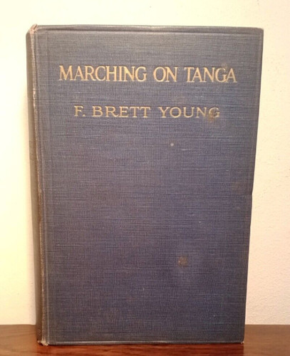 Marching tanga brett young - tanga,