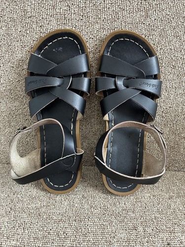 Salt water black - black, leather