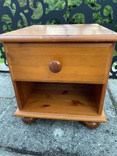 Single Pine Bedside Unit /