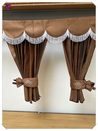 Dutch style truck - style, curtains