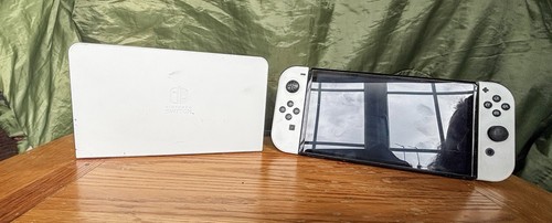 Nintendo switch oled - nintendo,