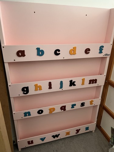 Tidy books children - tidy, children's