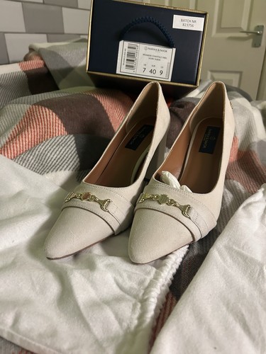 Fairfax favor ivory - fairfax,