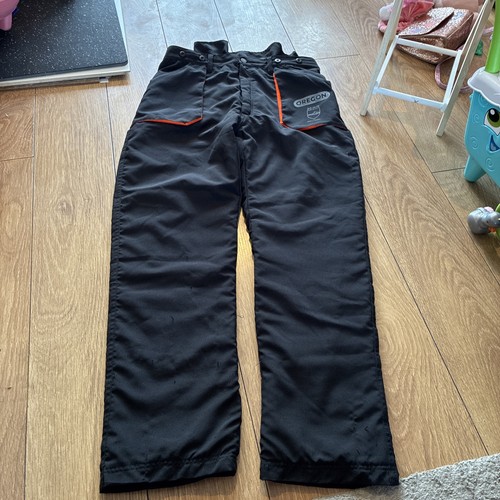 Oregon yukon chainsaw trousers - chainsaw,