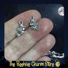 Dainty Witch on Broomstick