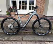 Cube Reaction Hybrid Pro 625