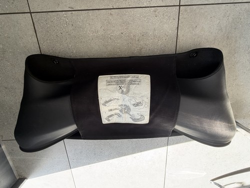 Bmw tonneau cover - z3,