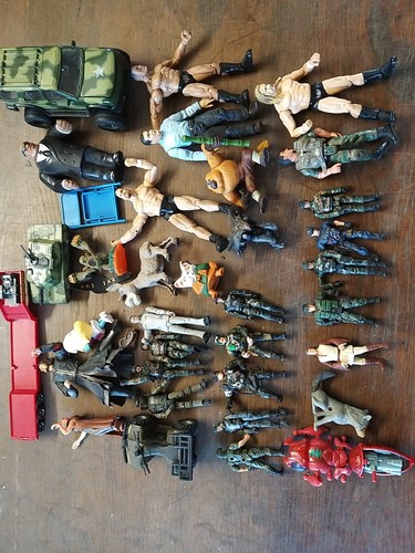 Job lot old - job, toys.