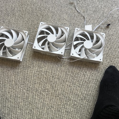 Nzxt flow white glass case - h7,