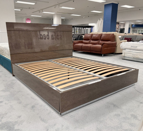 Furniture village venezia - furniture, 'venezia'
